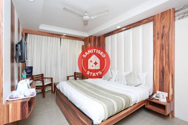 OYO 13338 Hotel Atithi