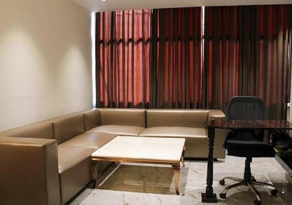 Workspace - Hotel Aman Palace-Rajouri Garden