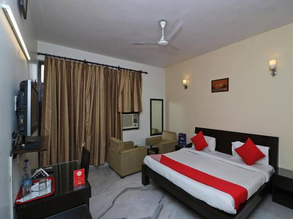 OYO Flagship 595 Aravali Residency