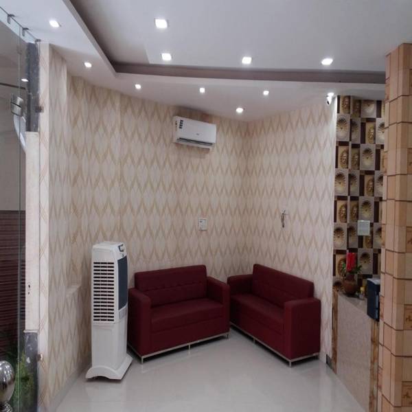 Hotel KNK International