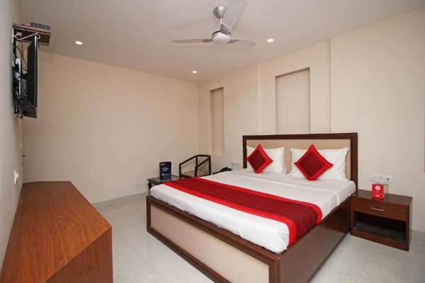 OYO 9028 Hotel Blu Pebbles