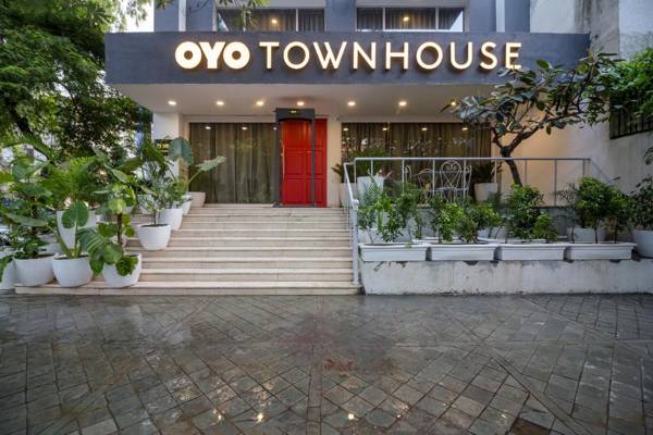 OYO Townhouse 013 New Friends Colony