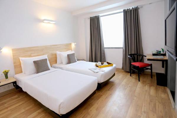 OYO Townhouse 012 Kaushambi Metro Ghaziabad