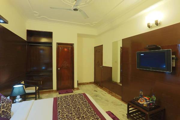Hotel International Inn - Near Delhi Airport