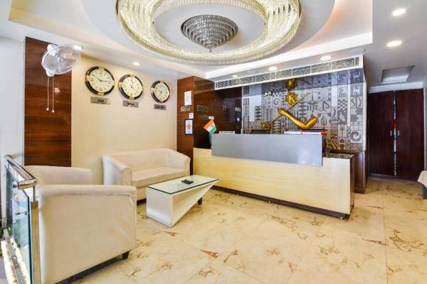 OYO 41651 Hotel Gauranga Inn