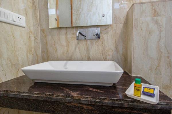 FabHotel Aries Delhi Airport