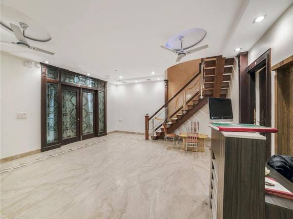 OYO 14231 Santosh Residency