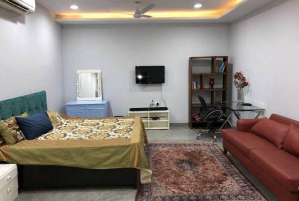 Workspace - COFFEE HIVE