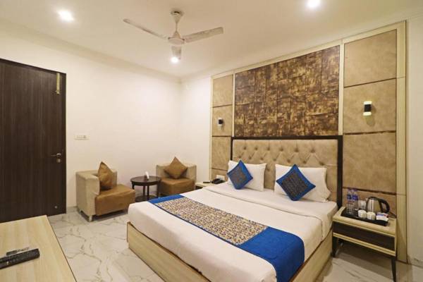 Hotel Almora Near Delhi Airport