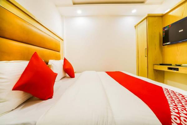 OYO 63367 Hotel B G Palace