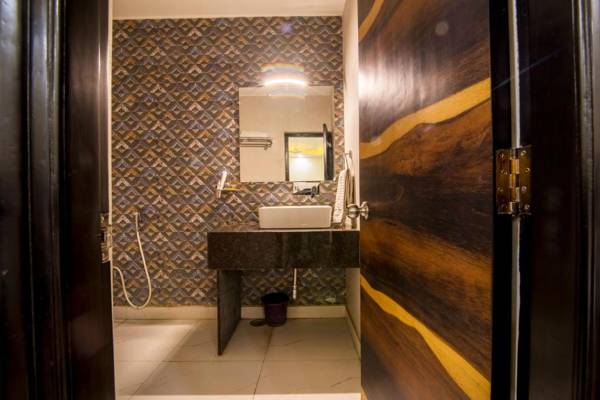 Hotel Mahajan International Delhi Airport