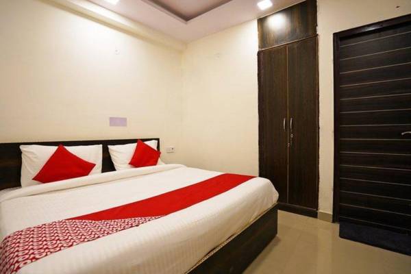 OYO 64076 Discovery Inn