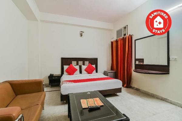 OYO 12090 Hotel Mandakini Palace