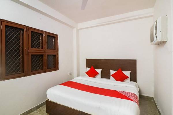 OYO 62177 Lovely Inn