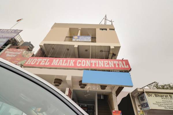 OYO Preferred 67086 Hotel Red Rose