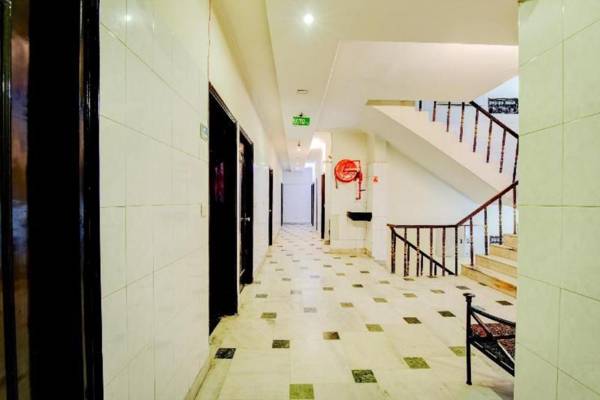 OYO 22154 Hotel Delhi Darbar