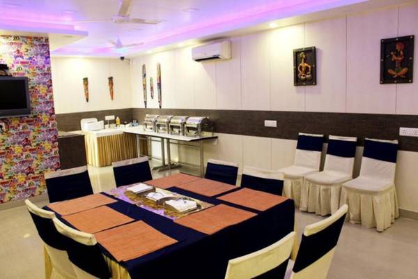 Capital O 487 Hotel Yugvilla