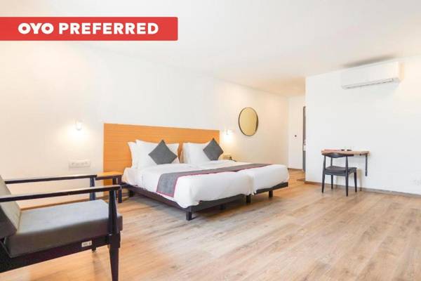 OYO Townhouse 333 Sector 121 Noida