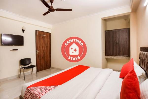 OYO 70214 Kartik House