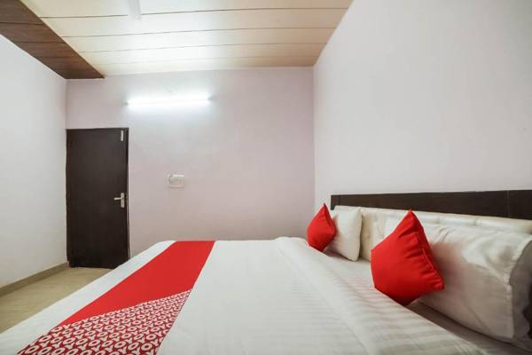 OYO 70893 Kl Khari Inn