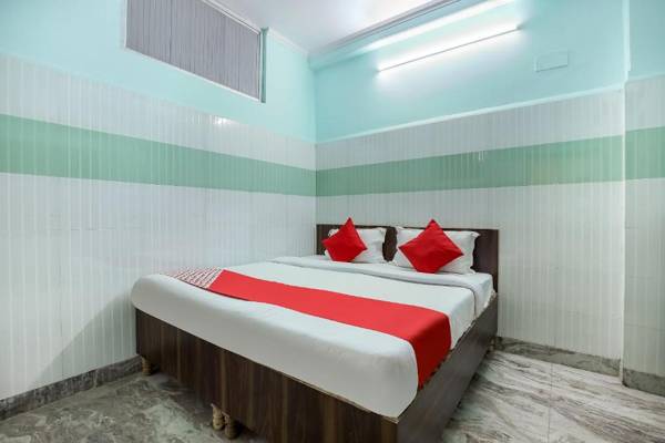 OYO 69486 Royal Palace