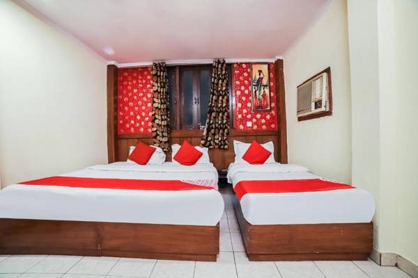 OYO 71555 Hotel Payal