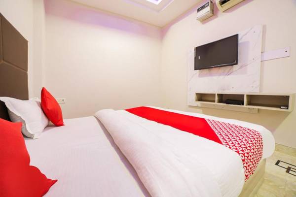 OYO 16978 Hotel Sterling Inn