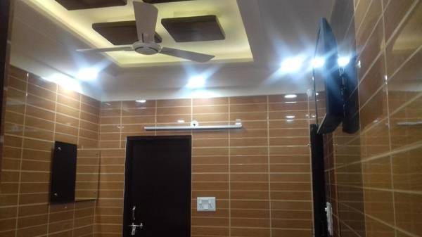 Posh Sdelhi Foreigners Area Vsafe Lajpat Ngr-2