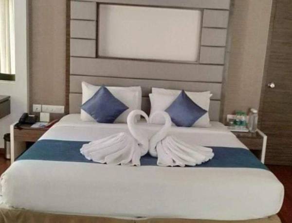 Hotel Grand Lawson IGI Airport