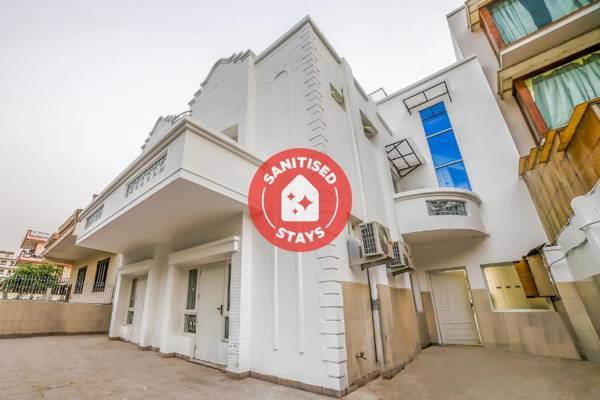 OYO Flagship 75557 Shejal Residency