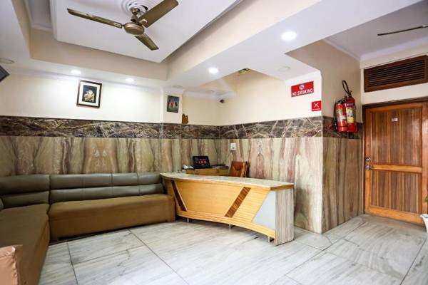 OYO 8096 Hotel Gush International