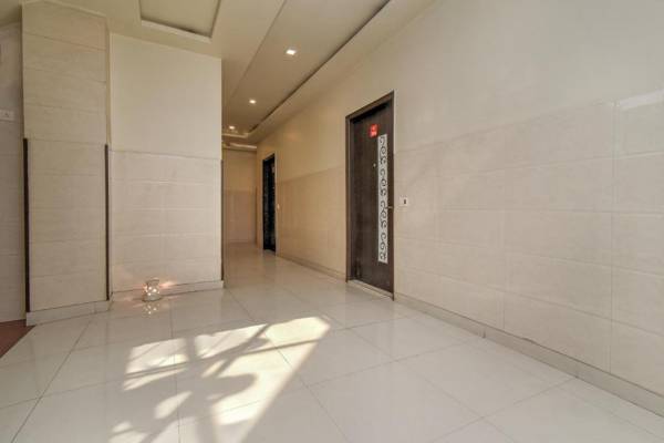 Collection O 76248 Hotel Dev Palace