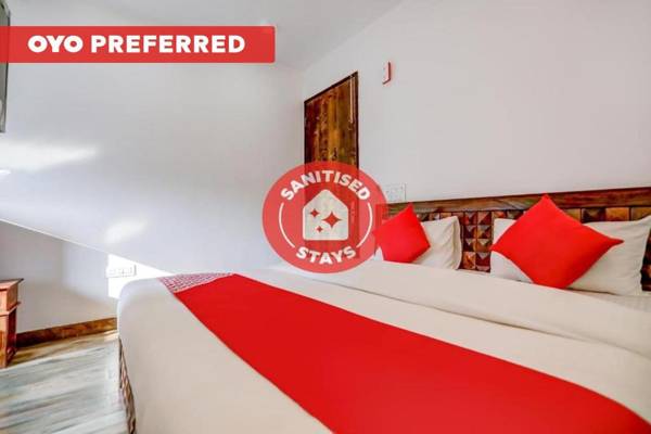 OYO 76554 Blu Lagoon