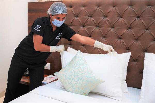 Whitepod Luxury Aerocity Delhi Airport