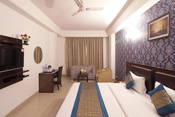 Hotel Venus Plaza- Near Delhi Airport