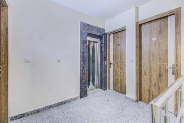 Collection O 77421 Near Artemis Hospital