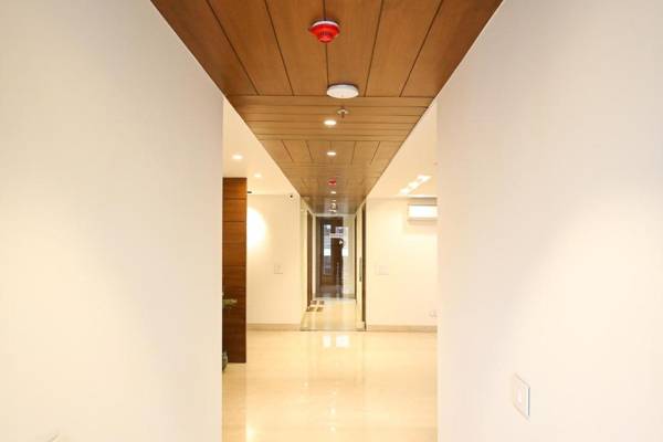 FabHotel La Paz Stay B&B