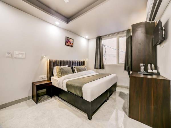 Collection O 77161 Shalimar Bagh