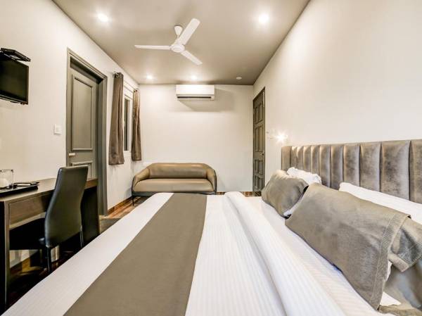 Collection O 77161 Shalimar Bagh