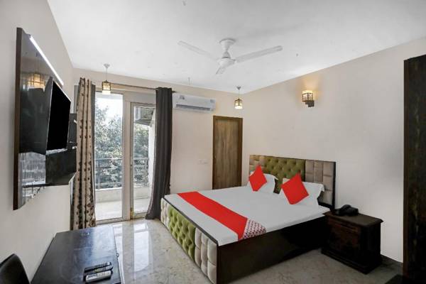 SPOT ON 77866 Mahalakshmi Inn