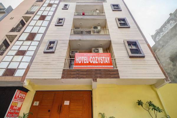 OYO 81288 Hotel Cozy Stay