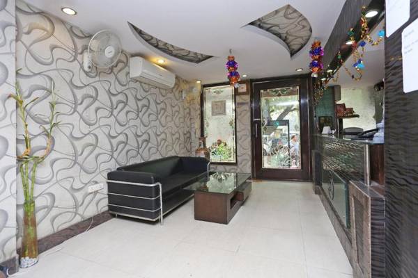 OYO 337 Hotel Anand