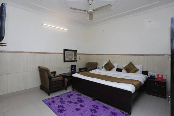 OYO 12868 Hotel City Lite