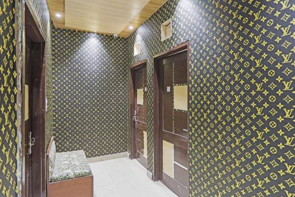 OYO Flagship 80575 Kashish Residency