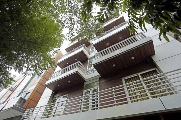 OYO Townhouse 819 Metro View