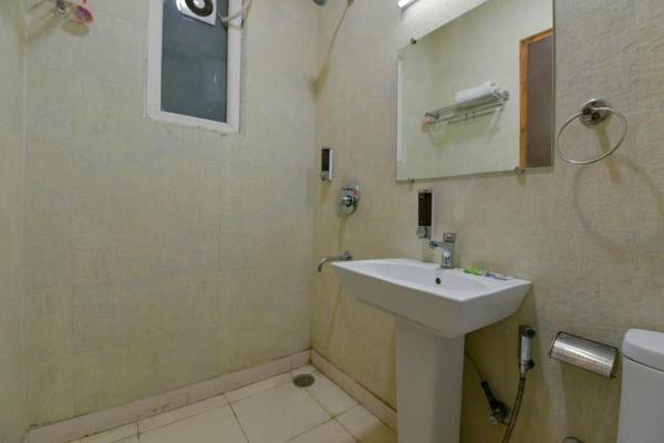 Hotel Silver Saffron By F9 Hotels