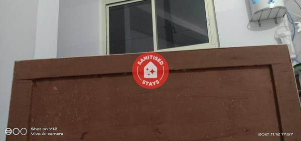 SPOT ON 84119 Sweet Night