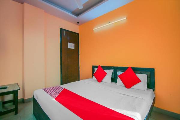 OYO 84544 Dreams Homes