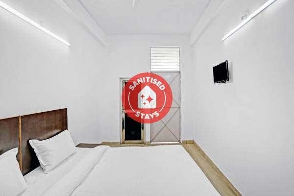 OYO Flagship 84856 Hotel Krishna Stays