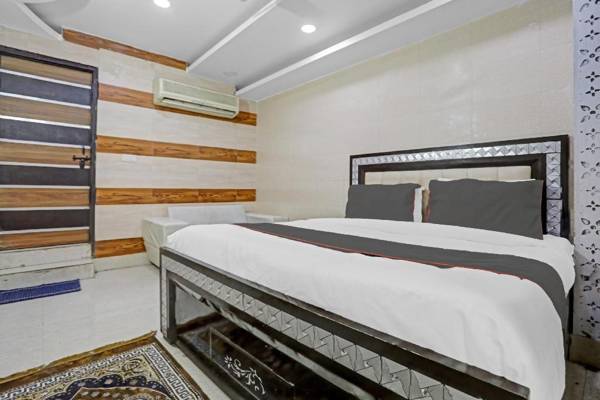 Capital O 85153 Hotel Silver Stone